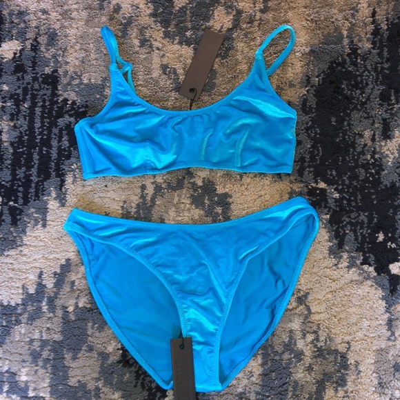 Normal Bottoms swimsuit set with bag. - Picture 2 of 5